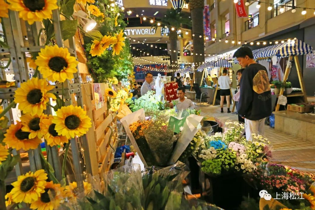 松江哪个商场优惠多？跟着“蚕宝宝”一路吃喝潮玩欢乐购～