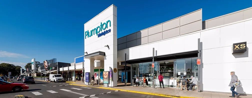 冰火两重天:三亚免税店一天卖1亿,香港药妆店游客“清零”|一周全球观察