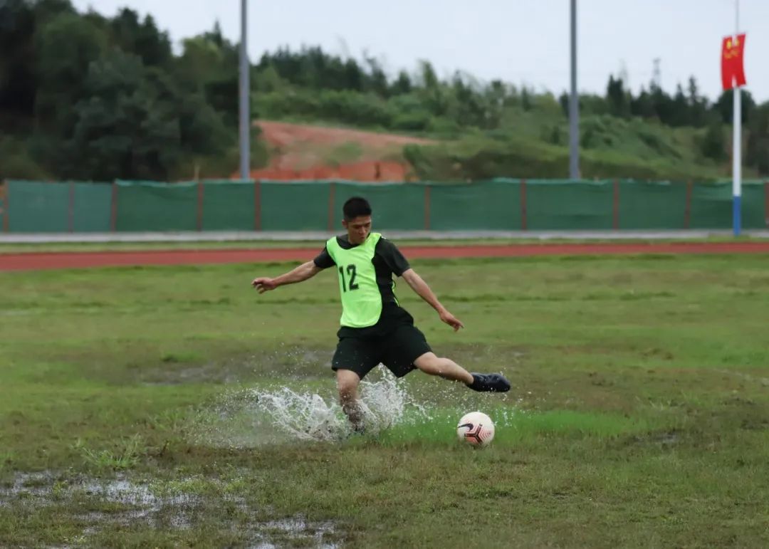 兵哥哥足球比赛,兵哥哥比赛视频