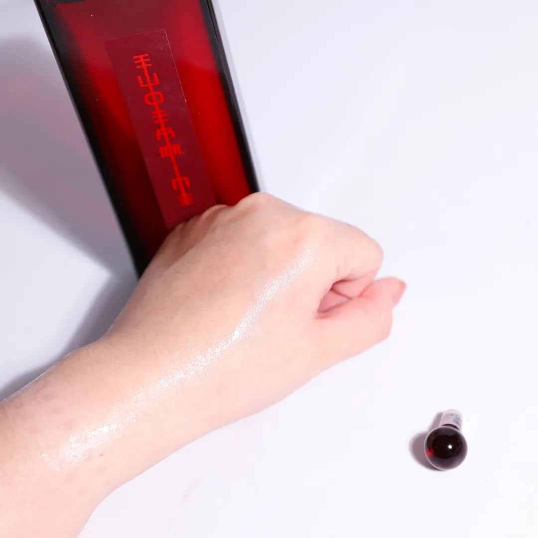 揭秘！这些护肤品的发家史，竟比琼瑶剧还精彩