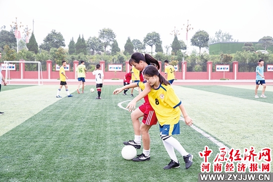 全国青少年足球夏令营洛宁志愿者,全国青少年校园足球夏令营河南