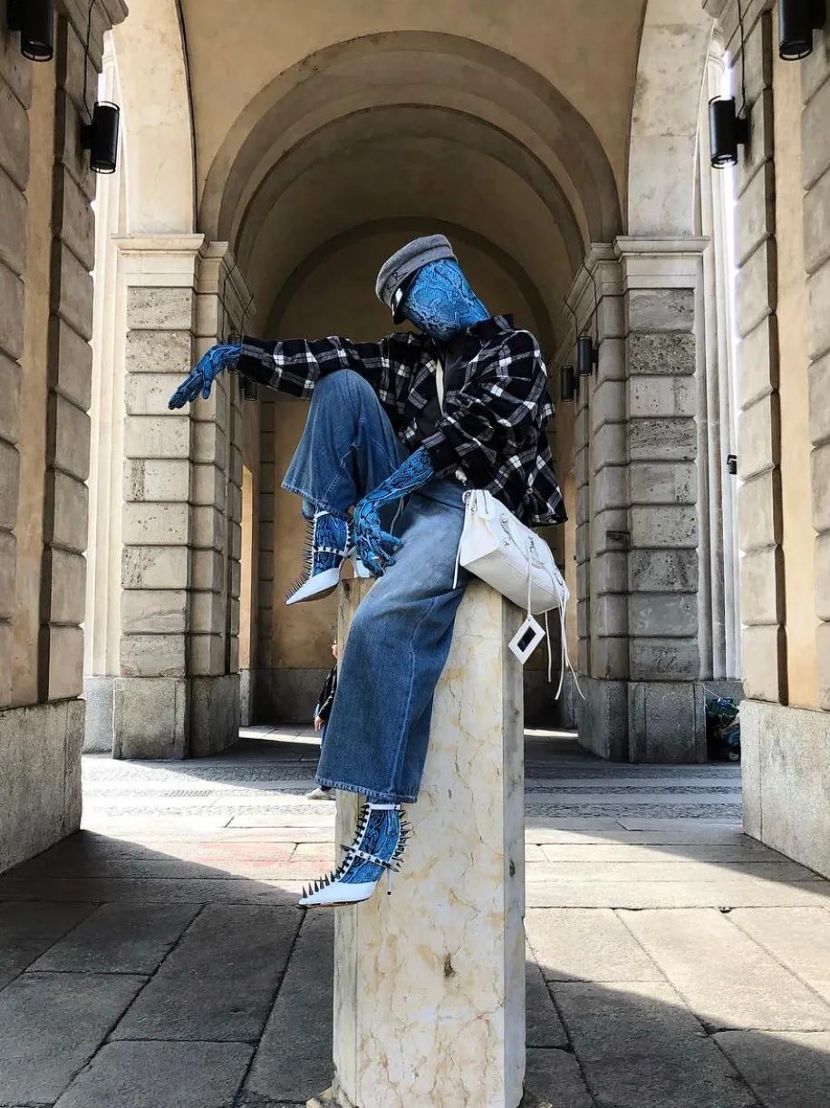 连吴赫都偏爱的「面具」，原来早就成为时装秀场的常客