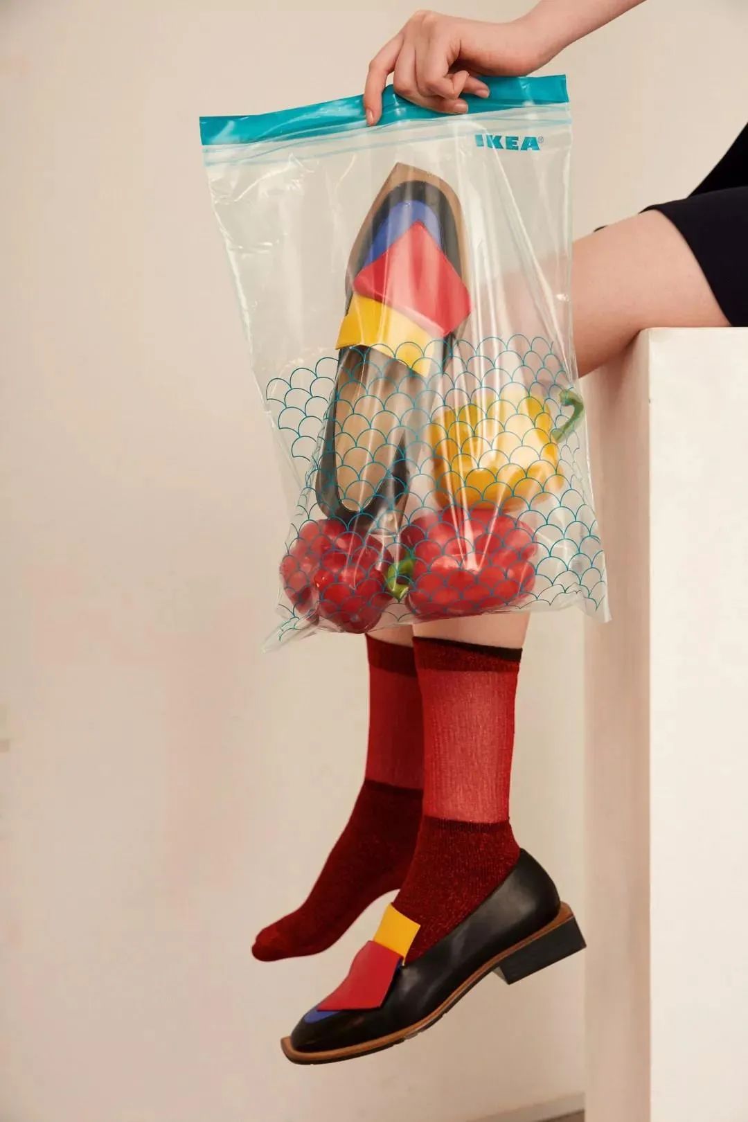 同样的预算买二手车还是新车,爆款靴子和小众靴哪个好