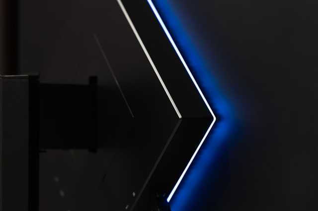 惠普暗影精灵25i显示器测评,惠普omen暗影精灵跑分