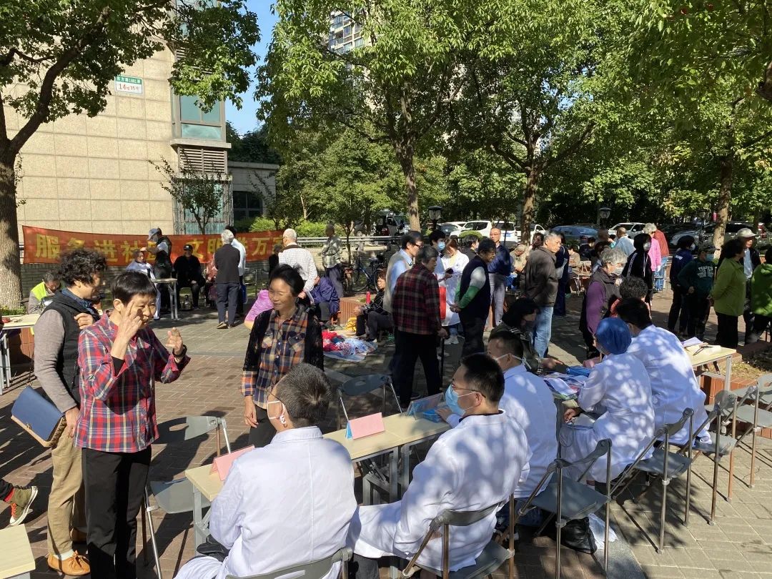 鍗楃爜澶磋矾鐢熸椿鏃ヨ,鍗楃爜澶磋閬撶殑鏃ヨ