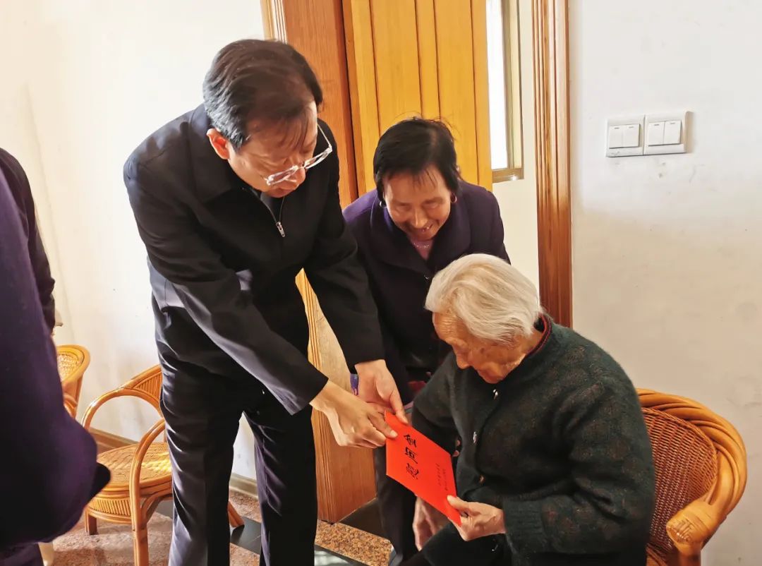 爱的陪伴不缺席图片,爱的陪伴从不缺席