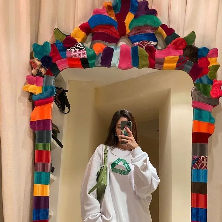 卫衣无帽赵露思,卫衣赵露思