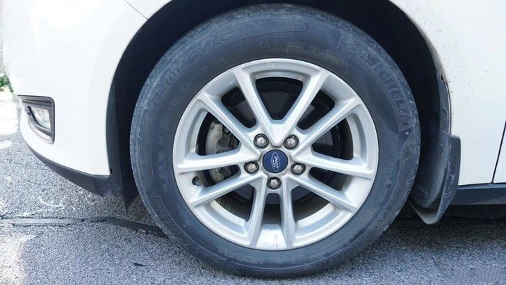 最新一代福克斯st,经典福克斯两厢1.8自动动力升级