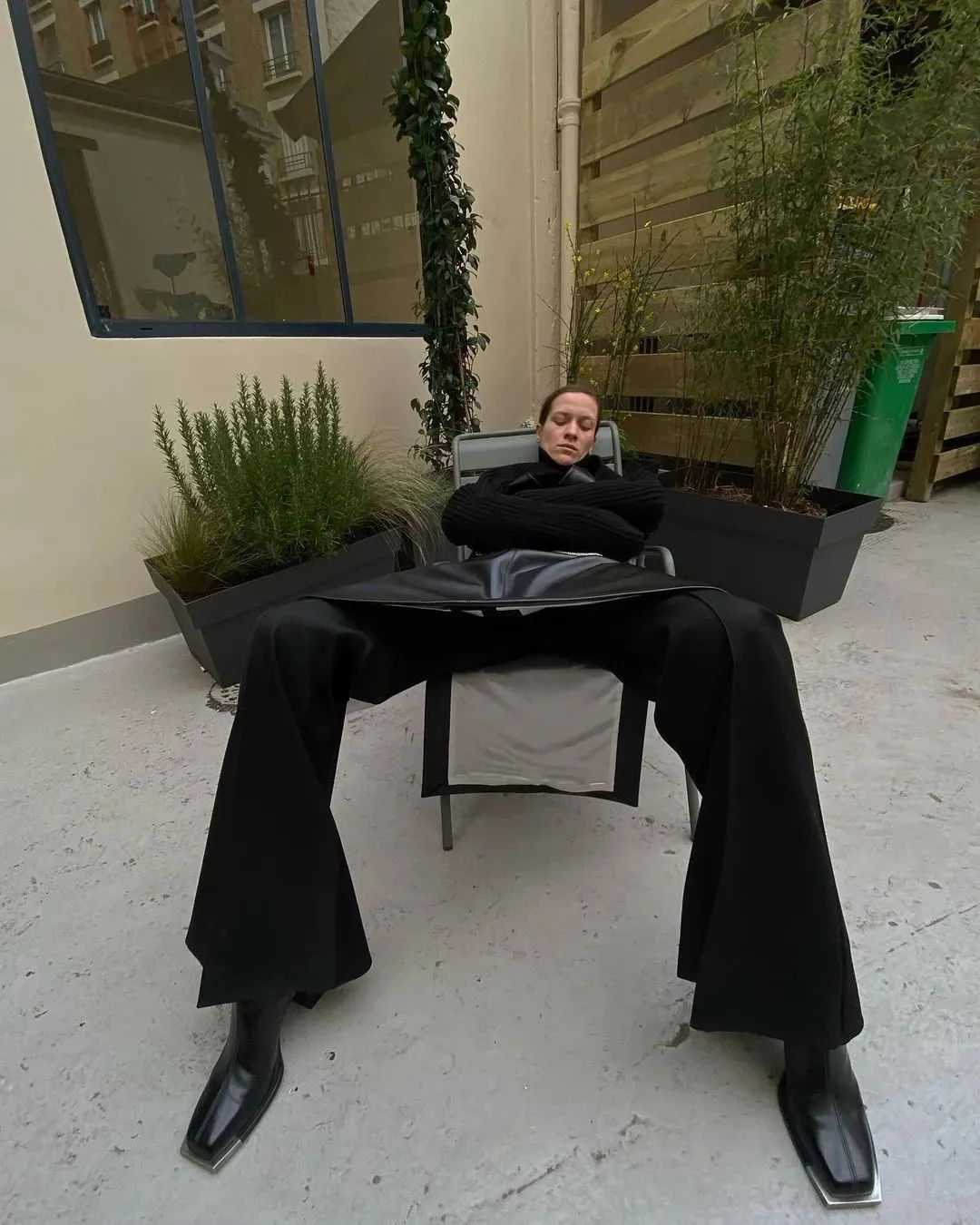 长靴显得格外霸气,霸气靴子男选择