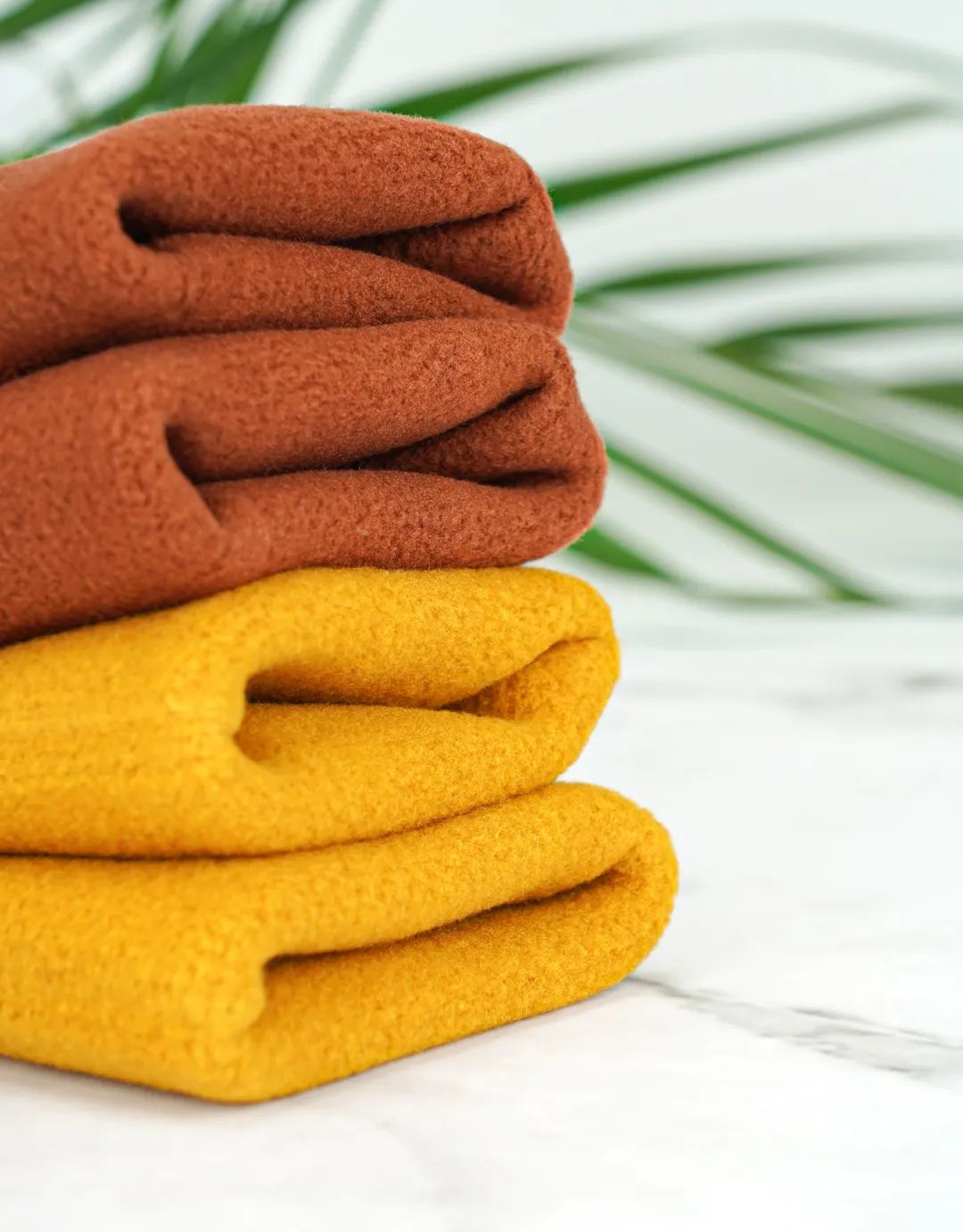 踩在脚下的暖宝宝？穿上1秒暖5℃的雪地袜，循环锁温，透气不臭脚