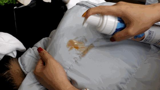 羽绒服干洗剂超强去污不用水洗,免刷洗羽绒服的清洗剂真的有用