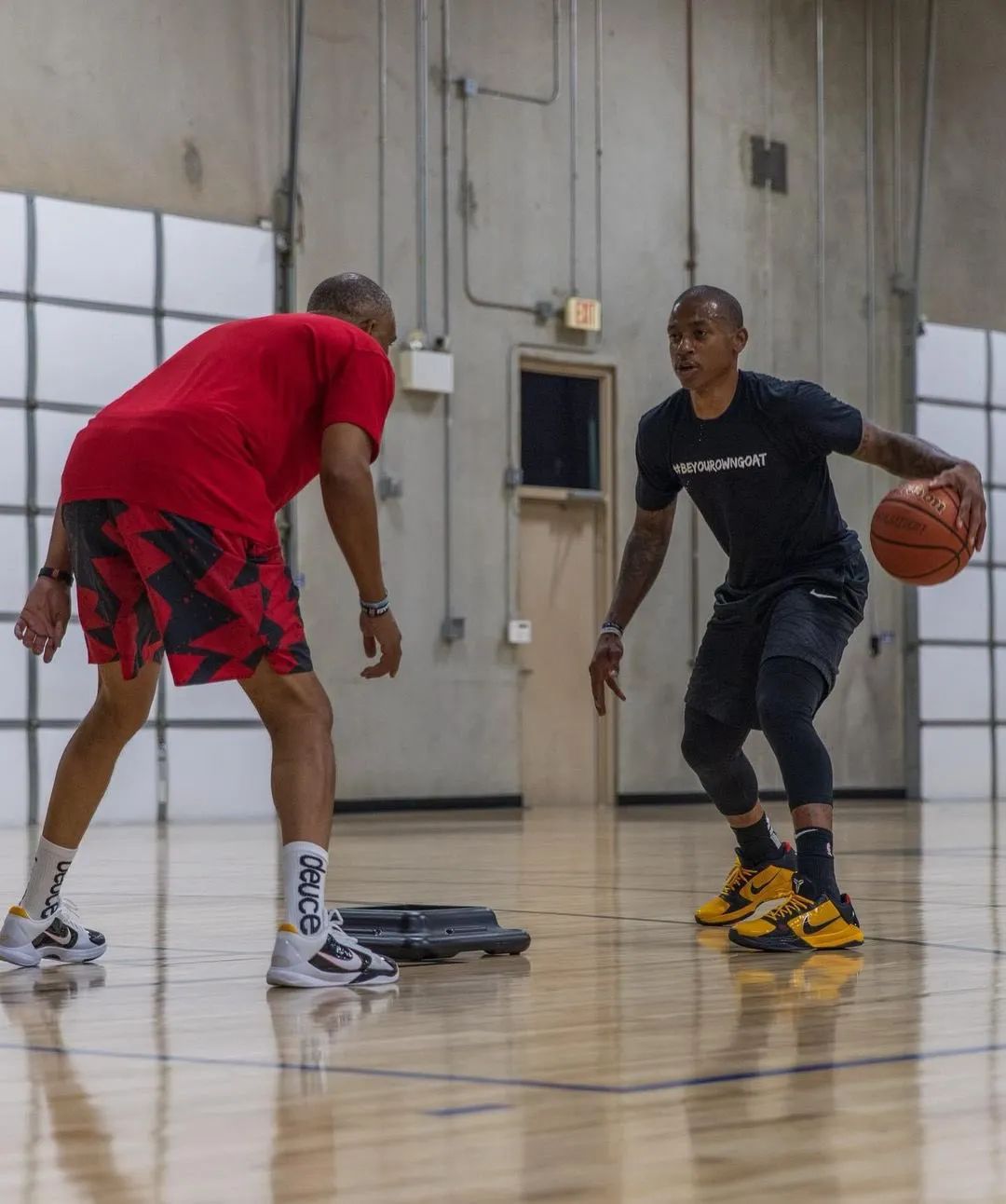鍥藉唴绡悆鑱旇禌缇ゆ浜嬩欢,鍏ㄩ槦鍥存瑁佸垽
