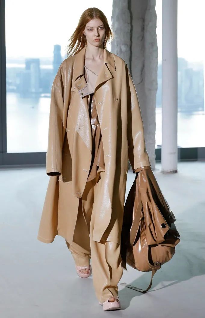 一篇搞懂无纺布墙纸,皮革面料的区别