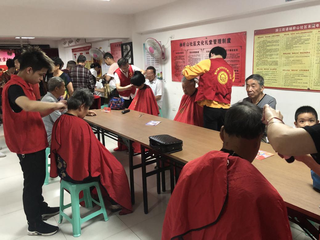 灏忓皬缃戞牸澶ц兘閲忔湇鍔＄兢浼楁樉鎷呭綋,灏忕綉鏍兼挰鍔ㄦ皯鐢熶簨涓氬ぇ鏈嶅姟