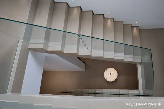 540平米复式楼,270平顶层的复式房