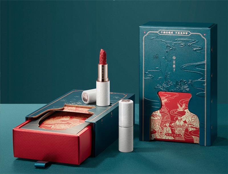 全球新品105:彩色粉底、防晒精华等新概念产品上市/新锐年末推联名、上礼盒