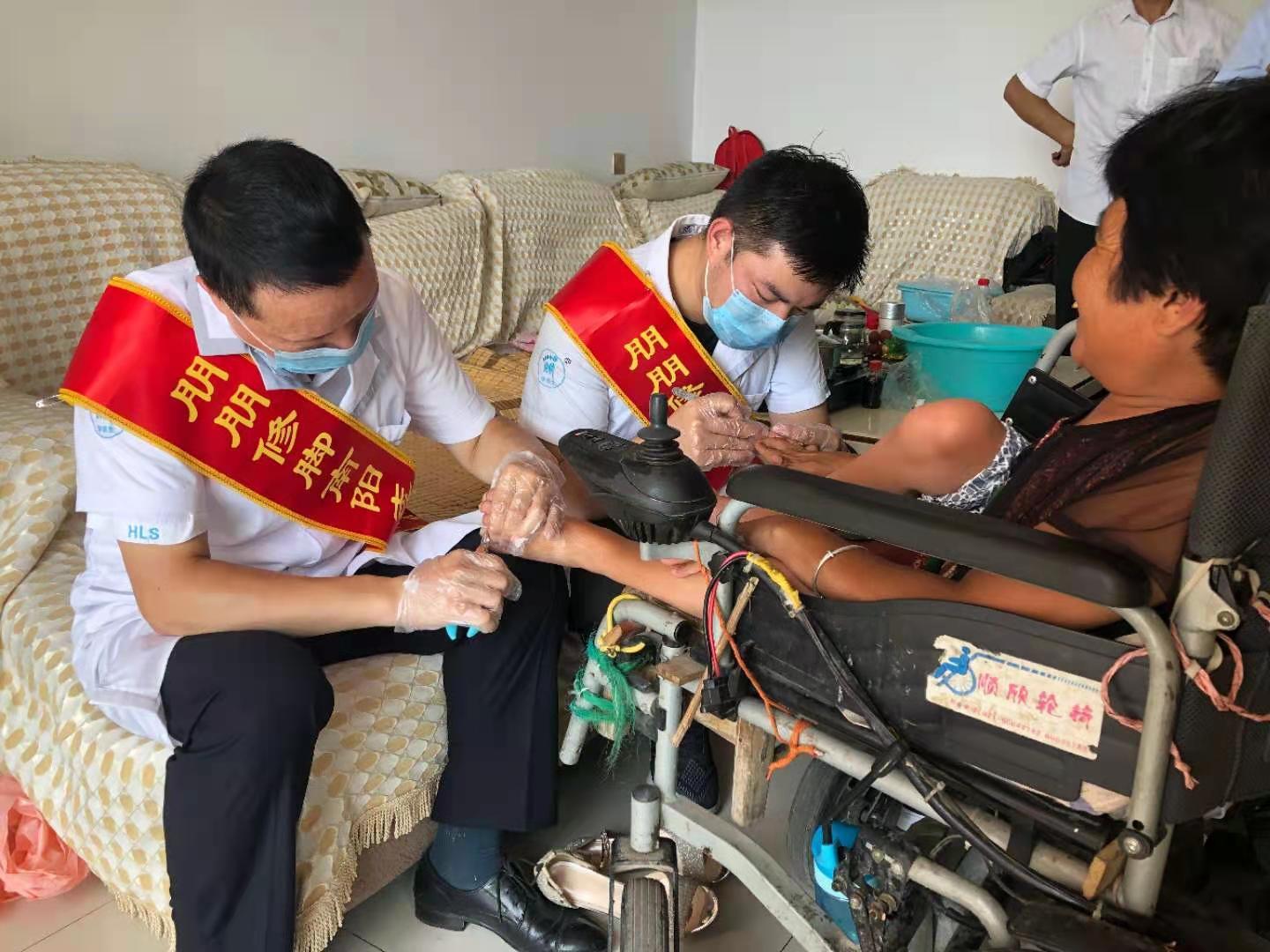 一位百岁老人的慈善情怀,一位耄耋老人的为民情怀