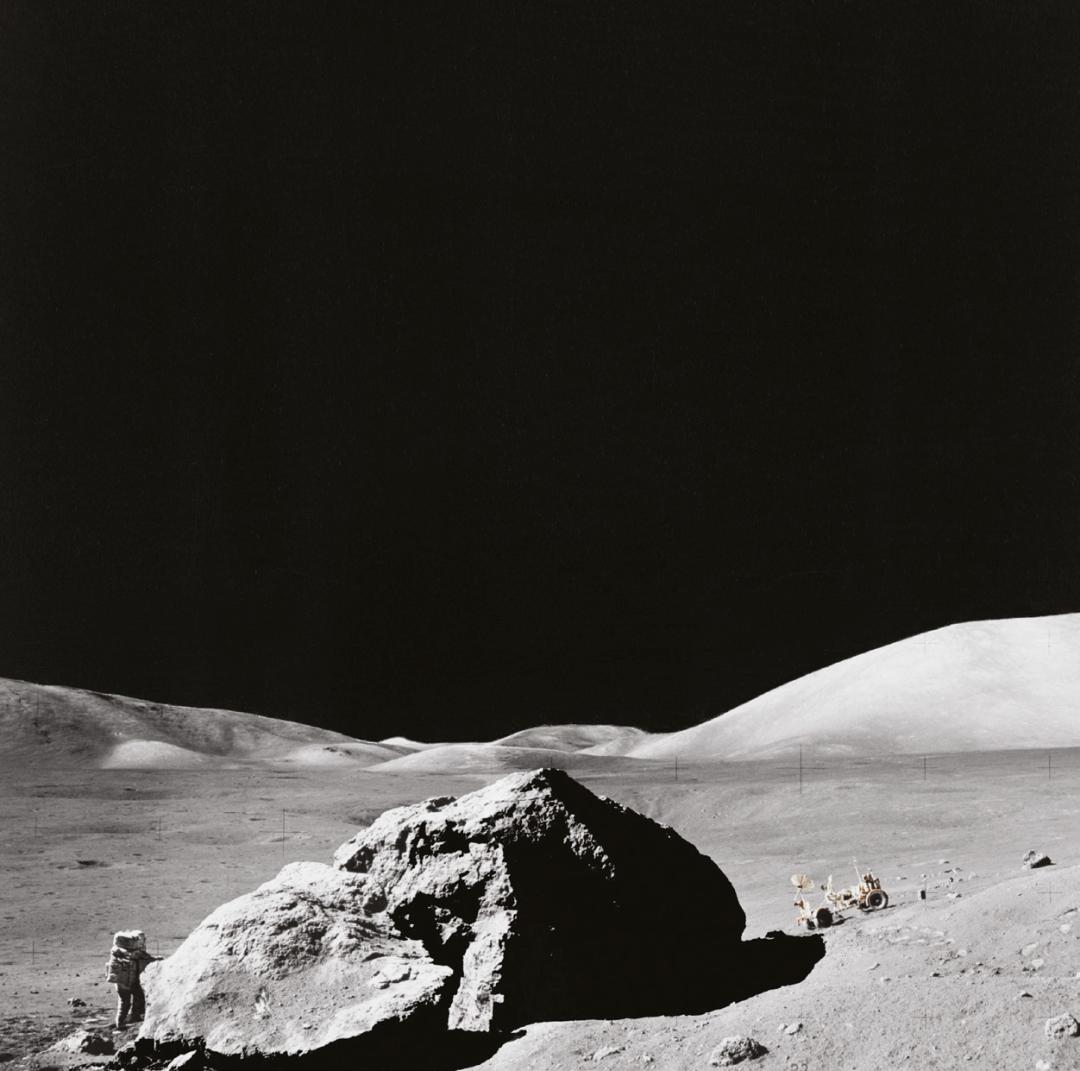 传奇再续超霸月球表升级为至臻天文台认证