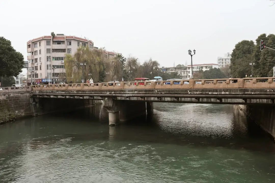 满地都是30年老店,遍地都是30年老店