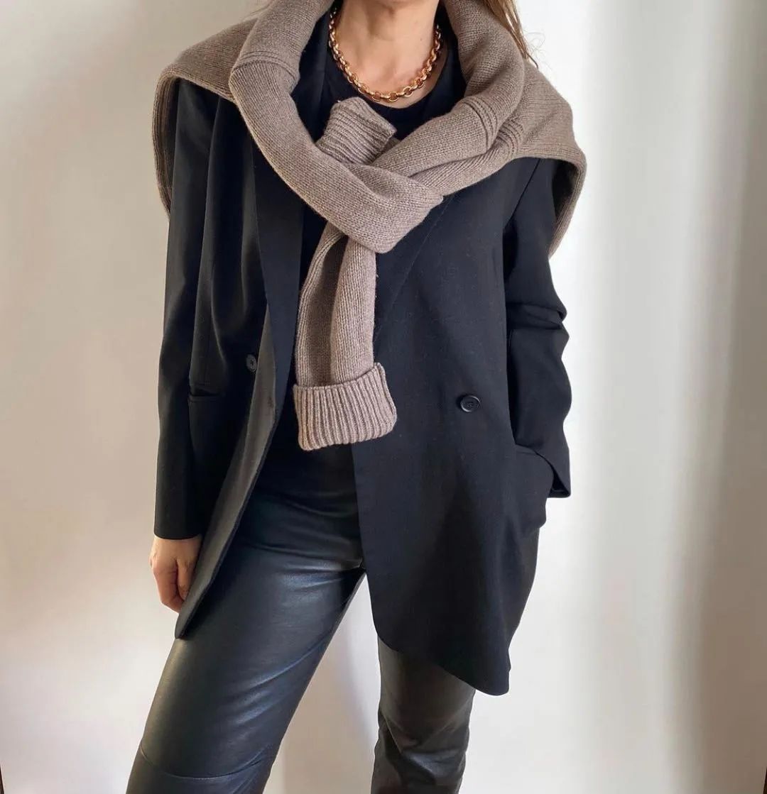 这该死的购物欲，又让我买了1.2.3.4.5.6件金色首饰