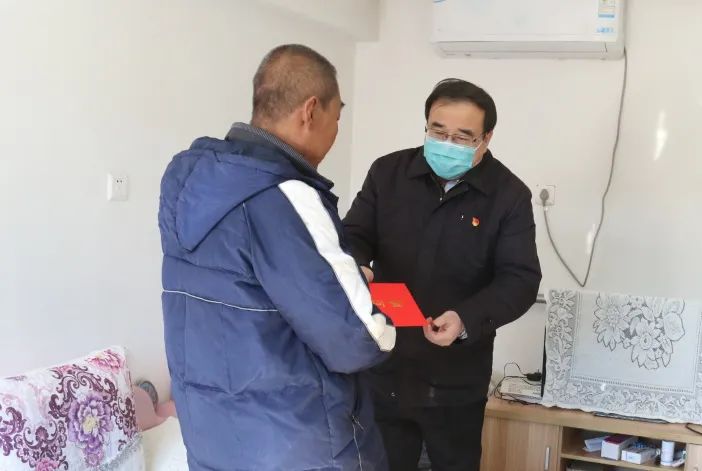 节前送温暖，真情暖人心——密云检察院*党**组书记、检察长张京文到古北口镇走访慰问农籍老兵、困难*党**员和农村低保户