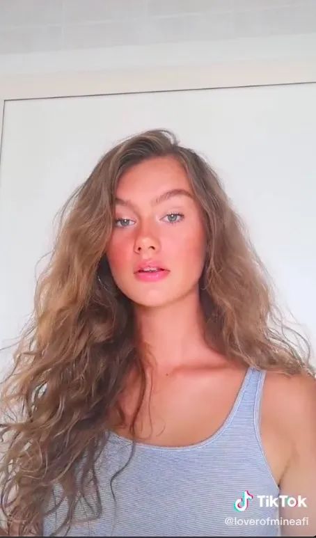 00后吐槽80后90后,00后嘲笑90后非主流