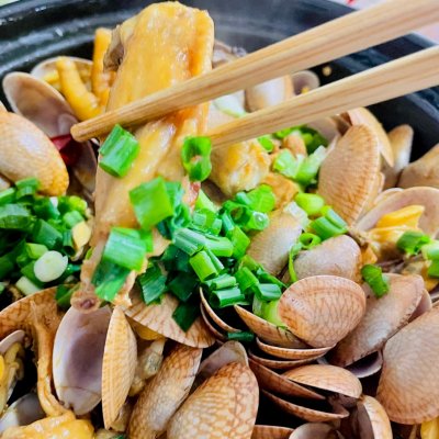 花甲鸡的正宗做法大全集,鲍鱼虾花甲鸡煲汤的正宗做法