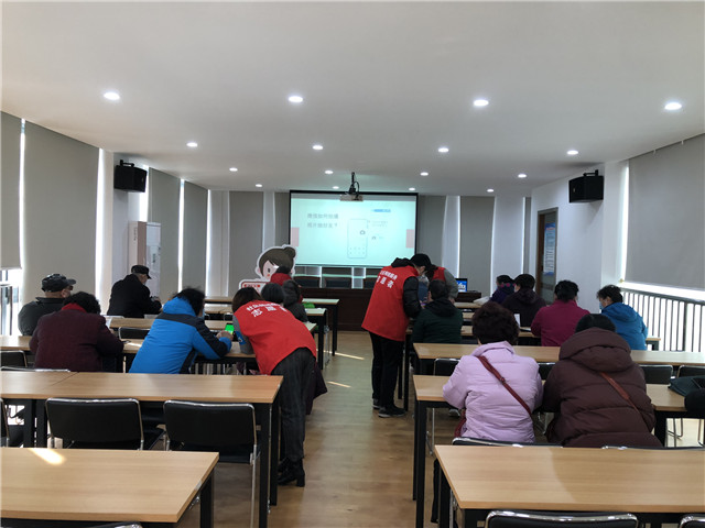 南京加快养老服务中心建设,南京社区居家养老服务医养结合难