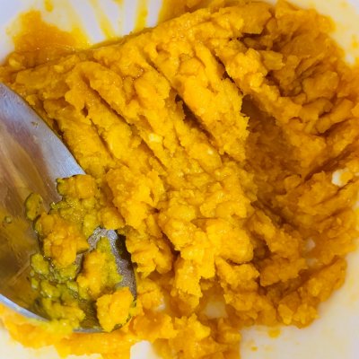 元宵节吃什么硬菜,蛋黄焗地瓜可乐鸡翅家常做法