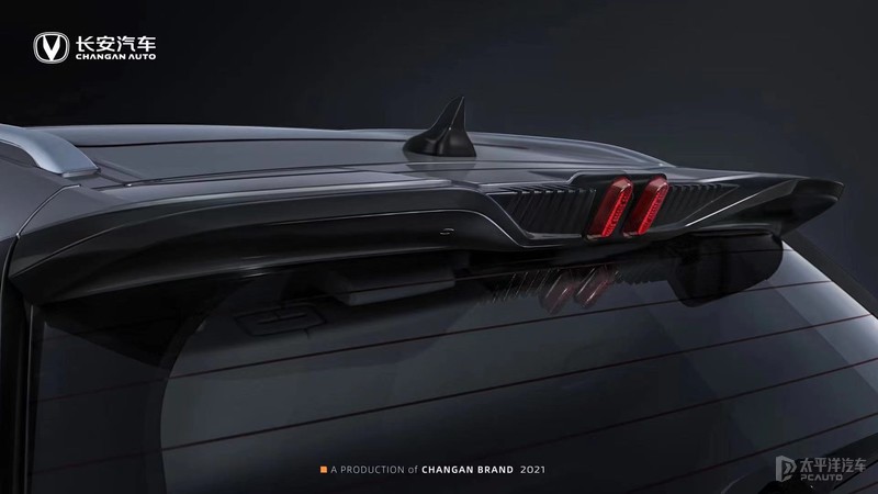 新款起亚嘉华实车曝光,2022丰田皇冠陆放豪华版图片