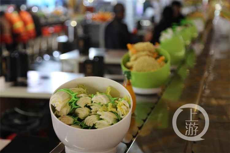 重庆旋转小火锅自助,重庆合川旋转自助小火锅一人一锅