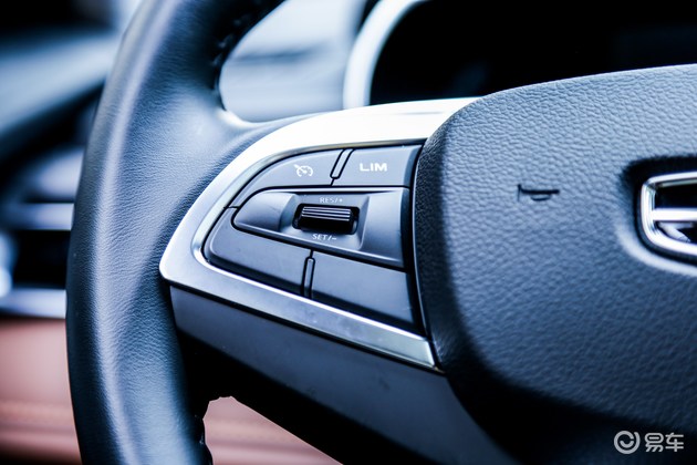 10万以内帝豪新能源纯电动车,2021款吉利帝豪up上路测试