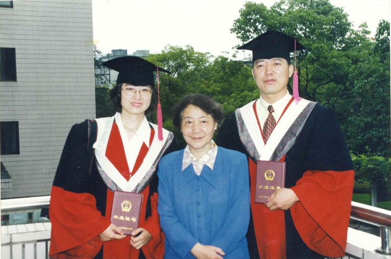 涓哄尰涔嬮亾棣栧綋姝e績,涓哄尰涔嬮亾蹇呭厛姝e繁