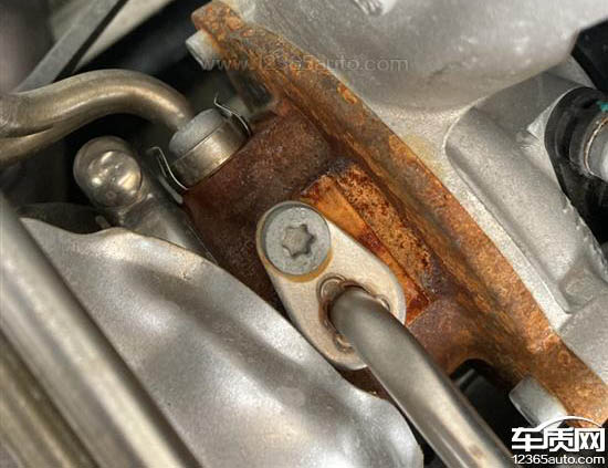 车辆漏水的排查过程及维修方案,车辆质量问题造成的漏水