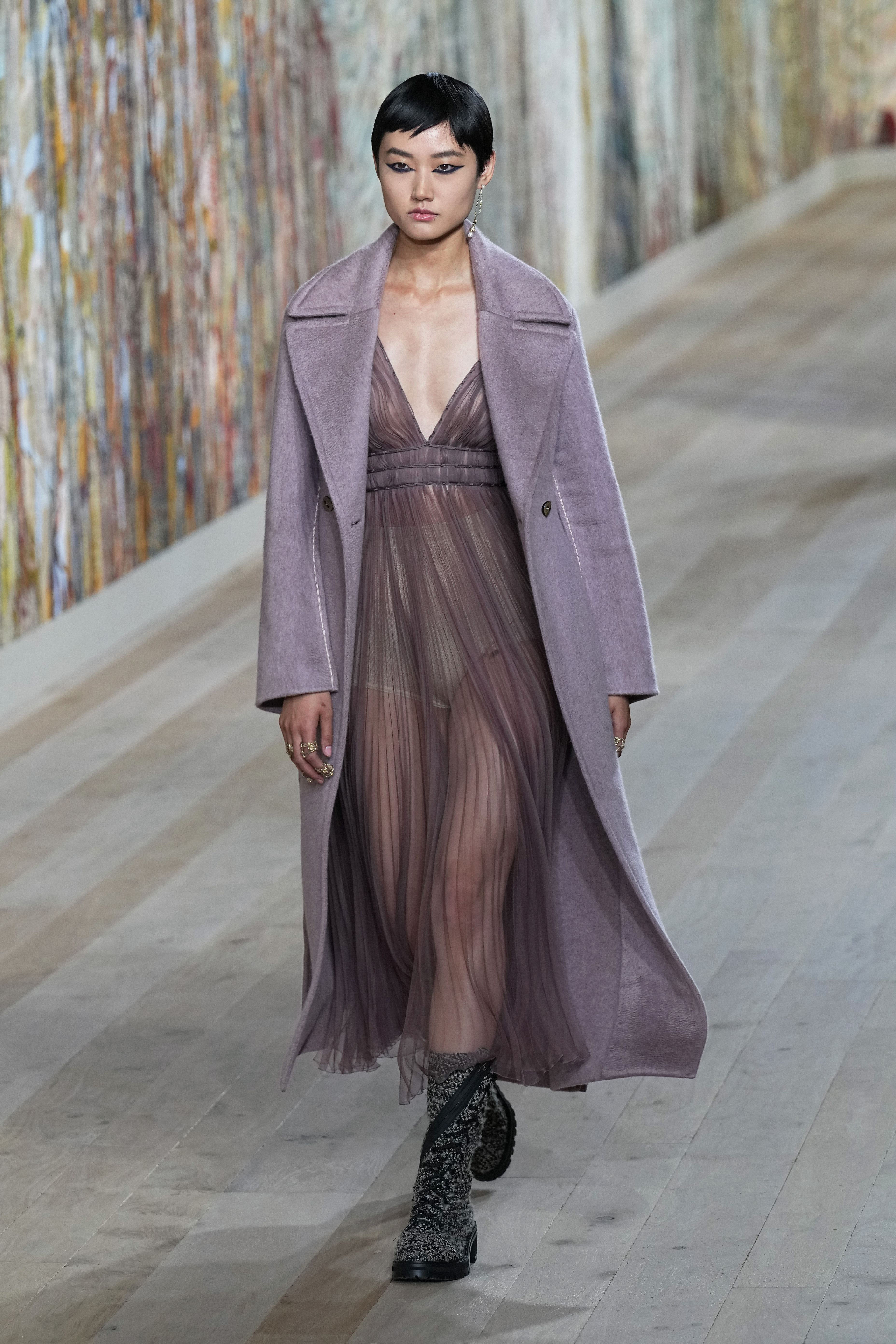 巴黎时装周迪奥时装秀,迪奥巴黎时装周王俊凯