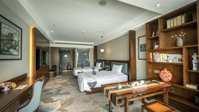 唐山出海打鱼一日游,唐山出海捕鱼旅游