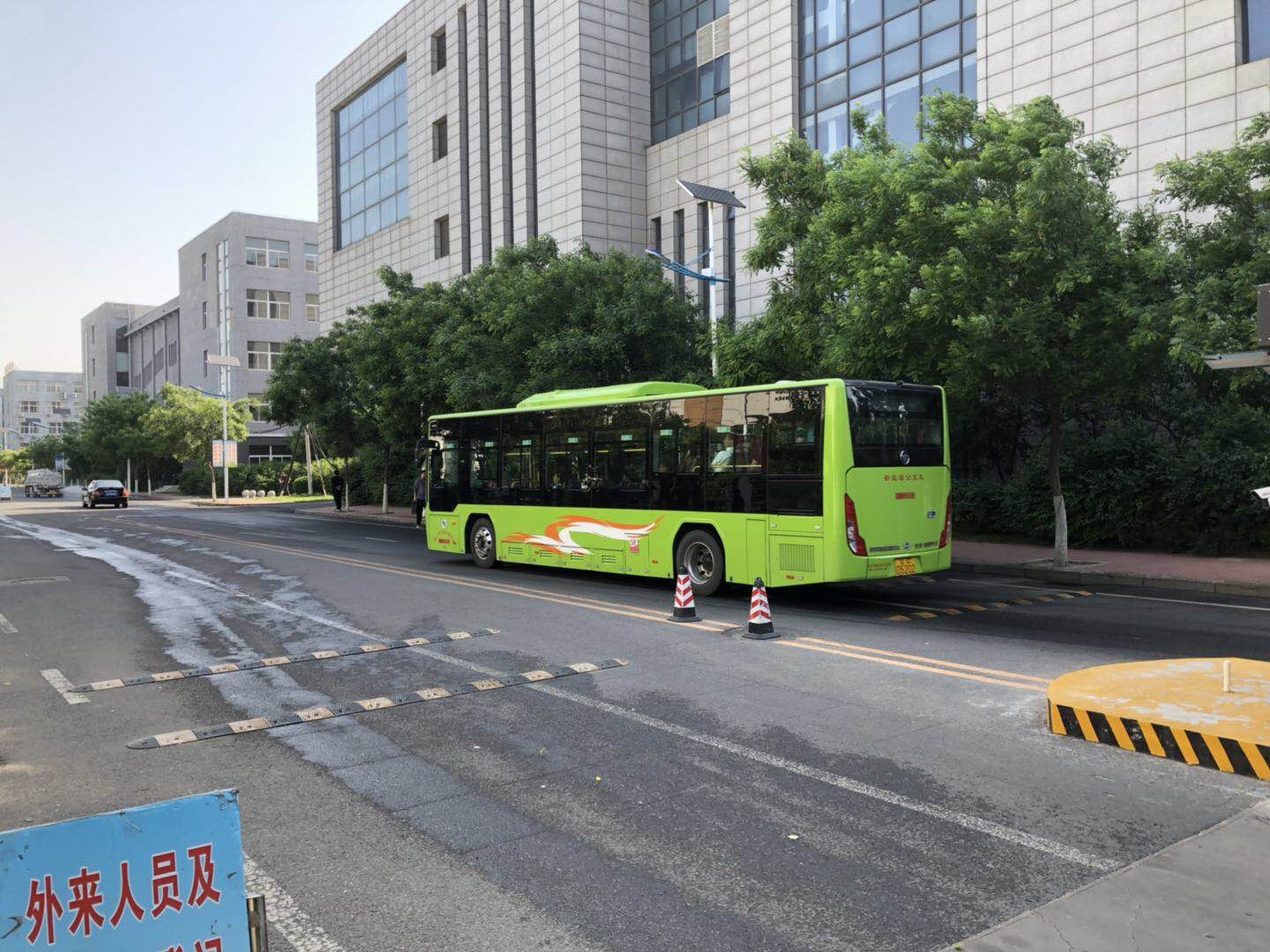 鞍山市职教城公共机构节能为全国“打样儿”