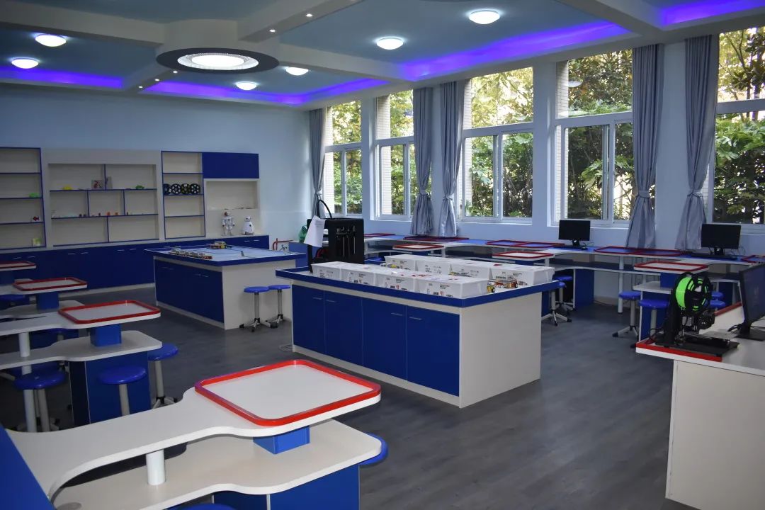 书香校园走进沂源实验中学,实验小学东校区名师