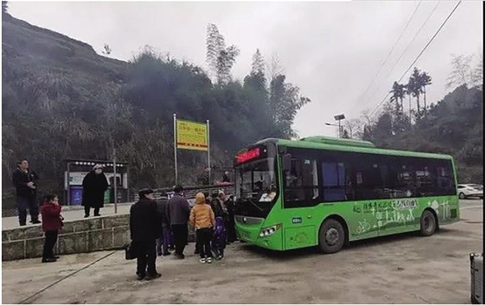 奋力书写“矮寨不矮时代标高”的“吉首答卷”