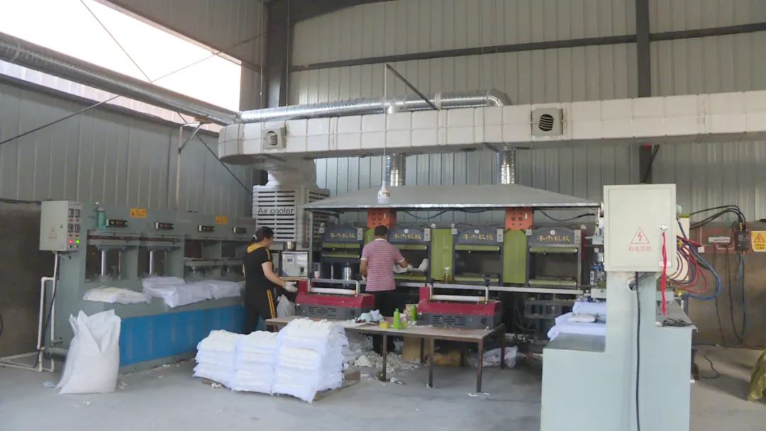 乡村振兴看孟州,南庄镇司庄村:小鞋垫踏上致富路