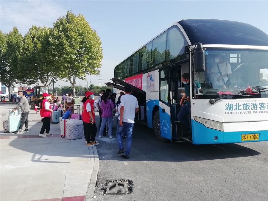 江汉艺术职业学院喜迎2021级新生