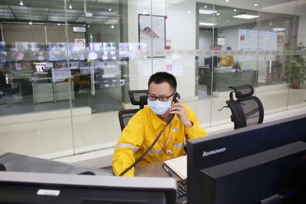 勇担使命守护一方碧水蓝天,勇担重任保障油品供应