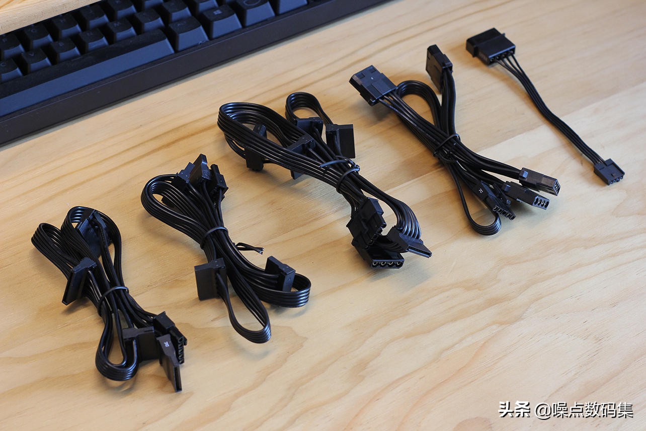 安钛克750w电源拆机,安钛克hcg650w电源安装教程