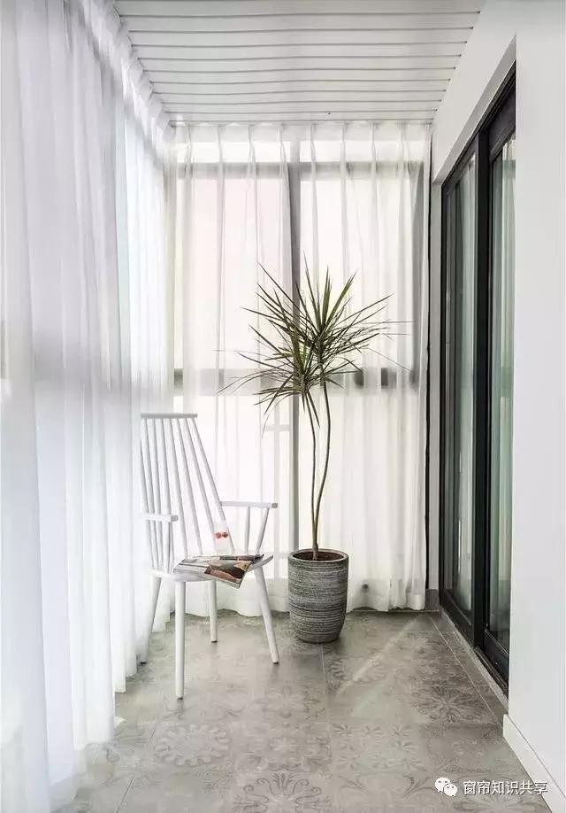 现代风格的窗帘用什么材质的好,家用窗帘布料选什么材质比较好