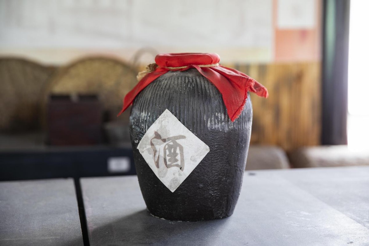 湘泉酒和酒鬼酒哪个好喝,湘泉酒业和酒鬼酒股份有什么区别