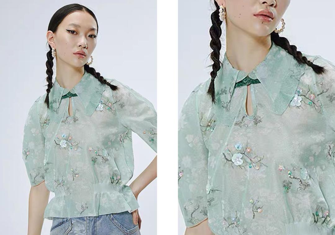 黄龄穿搭机能风衣,lisa黄龄穿搭