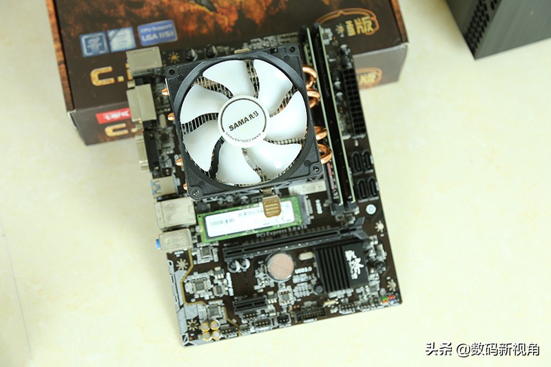 大牛拉小车的三轮摩托,大牛拉汽车视频