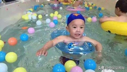 开婴儿游泳馆赚钱吗,马博士婴儿游泳馆加盟加盟费多少