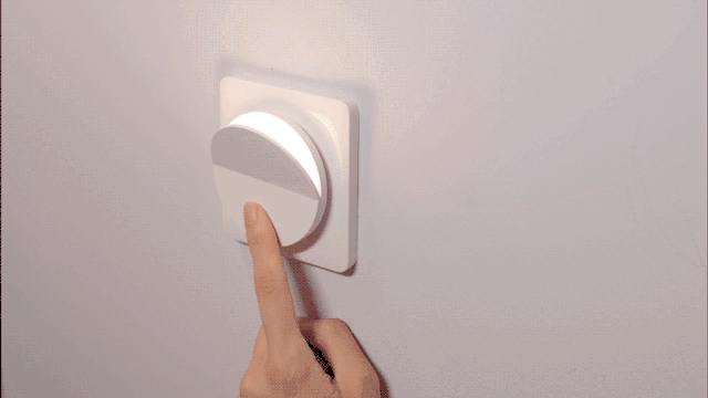 售价1100元!“开关大王”推出“百变”插座,颠覆传统设计