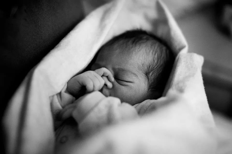 英超球场配置,英超为什么鼓励身体对抗